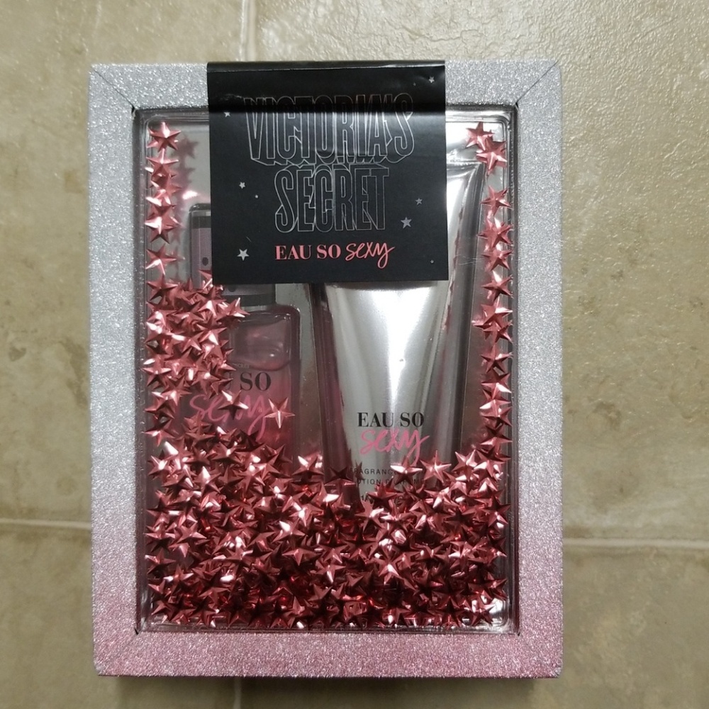 Victoria's Secret EAU SO SEXY Mist & Lotion